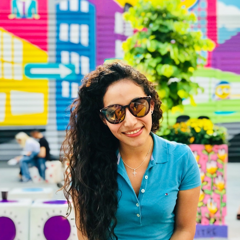 Meet your Posher, Lizbeth